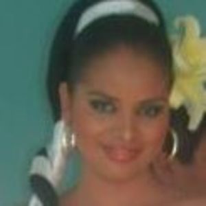 Meet your Posher, Eloina